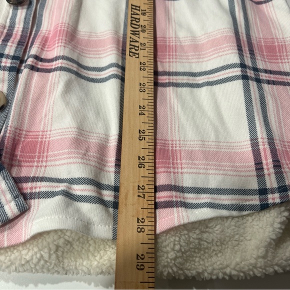 Pink and White Plaid Button-Up Shirt‎ - Picture 12 of 16